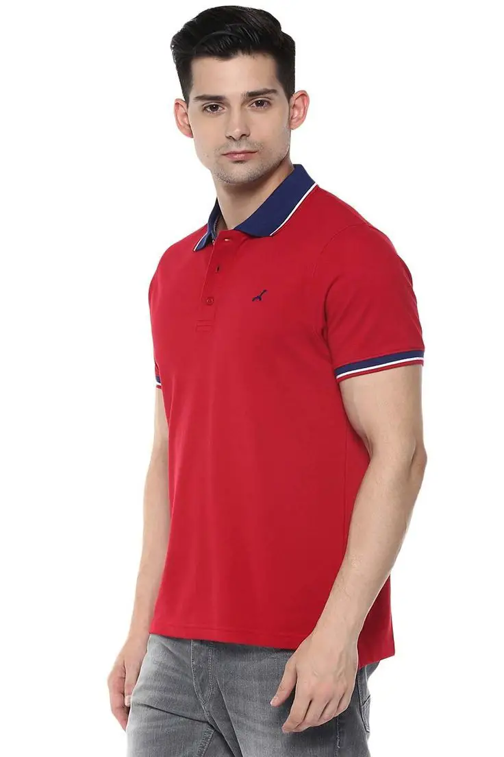 Smart Casual Cool: Men's Summer 2023 Polo Outfits for Fashionable and Relaxed Looks