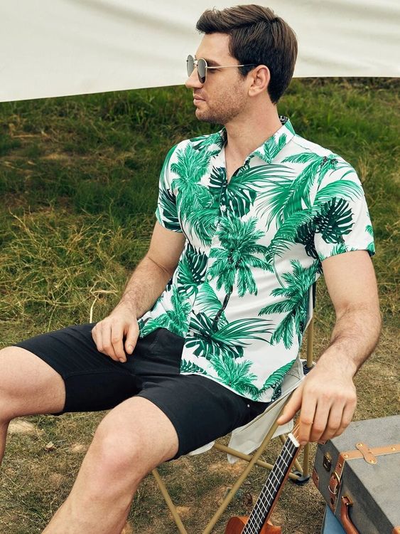 Top Trends in Men's Summer T-Shirts 2023: Stay Fashionable and Comfortable in the Heat