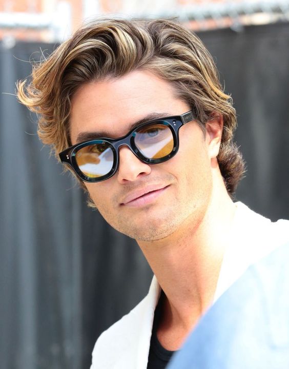 Men's Shoulder Length Hairstyles 18 Ideas: Embracing Modern Style and 