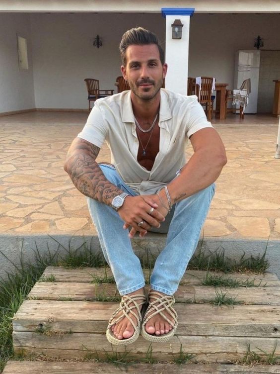 Best Men's Summer Holiday Outfits 24 Ideas