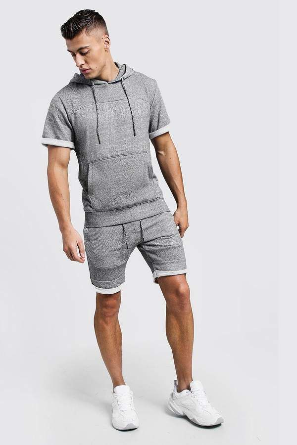 Stay Cool This Summer: The Ultimate Men's Summer Tracksuit Guide