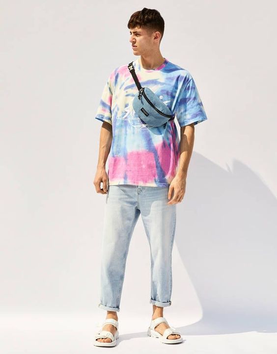 Top Trends in Men's Summer T-Shirts 2023: Stay Fashionable and Comfortable in the Heat