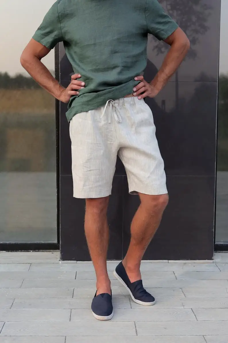 Smart and Casual: Men's Summer Outfits with Shorts