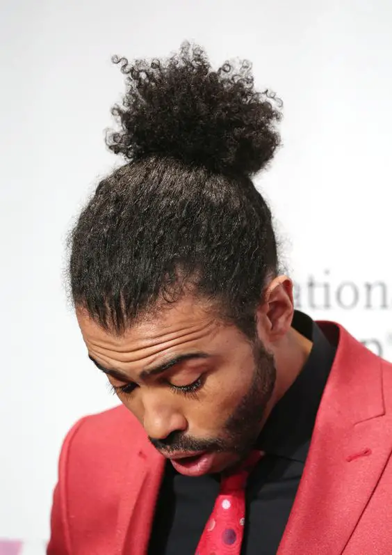 Fresh and Fly: 18 Trendy Fall Afro Hairstyles for Men 2023