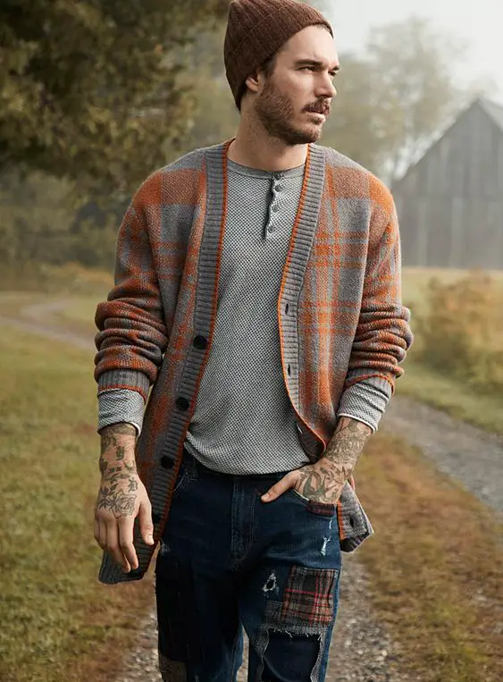 Stylish and Sophisticated: Men's Dress with Jeans Trends 2023