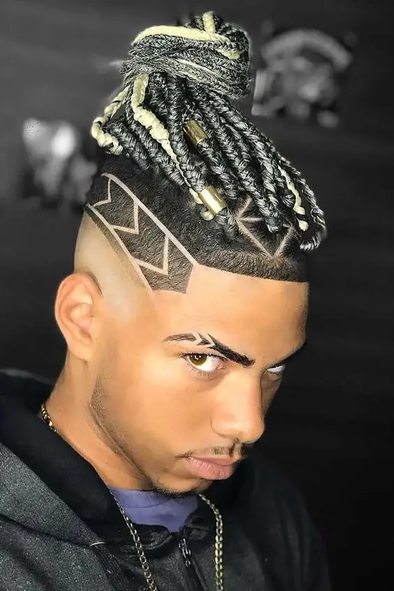 Fresh and Fly: 18 Trendy Fall Afro Hairstyles for Men 2023