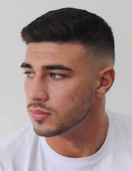 20 Professional Men's Haircut Ideas for 2023