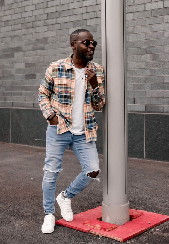Dapper Denim: The Must-Have Fall Jeans for Men 2023