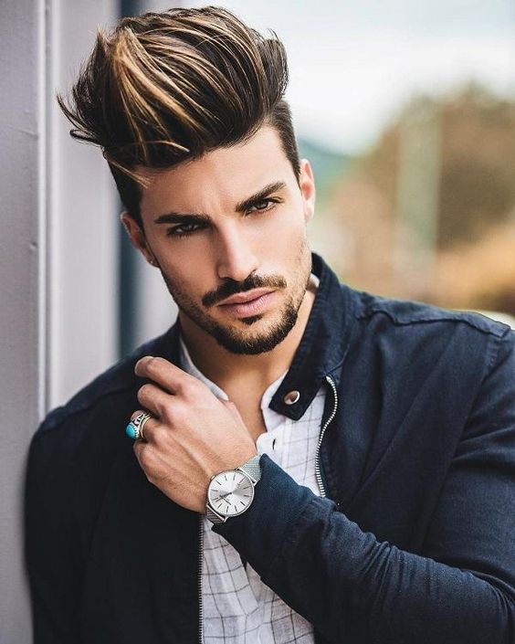A Guide to Stylish and Trendy Men's Haircuts: 20 Ideas for Long Hairstyles
