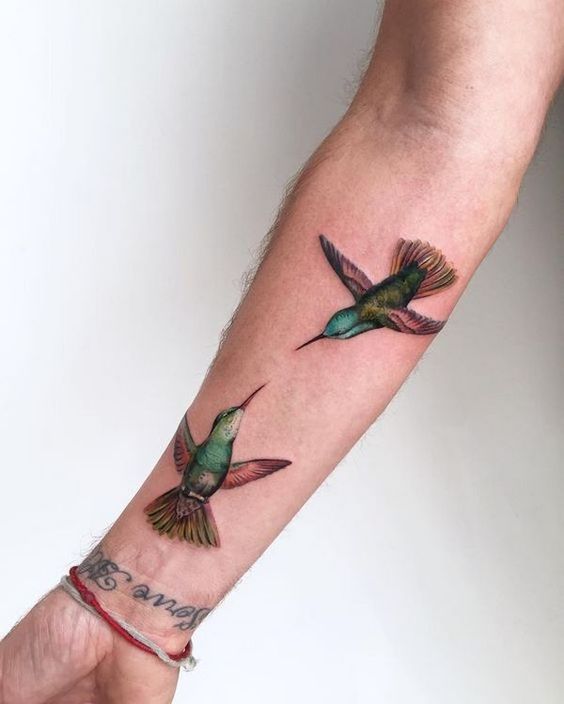 Feathered Ink: The Rise of Bird Tattoos Among Men 2023