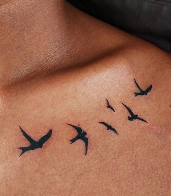 Feathered Ink: The Rise of Bird Tattoos Among Men 2023