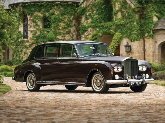 Classic cars 15 ideas: Uncovering timeless beauty and history
