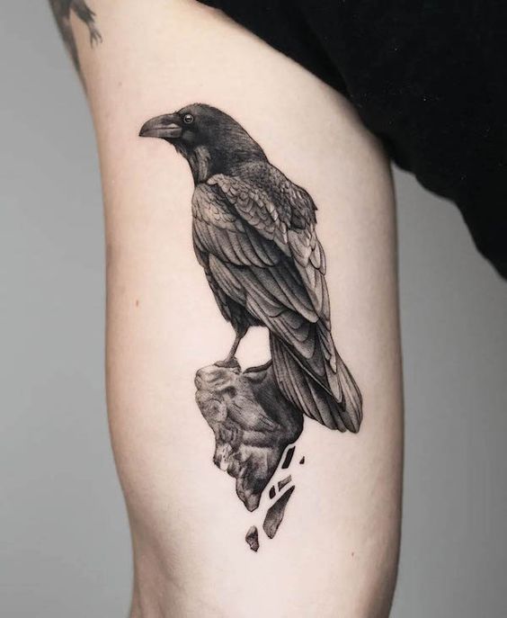 Feathered Ink: The Rise of Bird Tattoos Among Men 2023