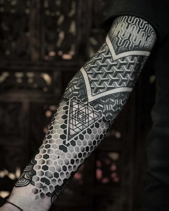 Men's arm tattoos 15 ideas: Creative designs for your arm