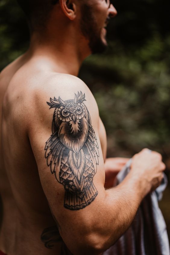 Feathered Ink: The Rise of Bird Tattoos Among Men 2023