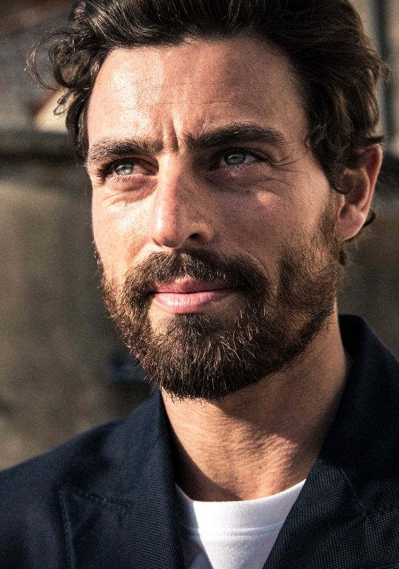 15 Beard Ideas for 40-Year-Old Men: Embrace your bearded charm with style and confidence