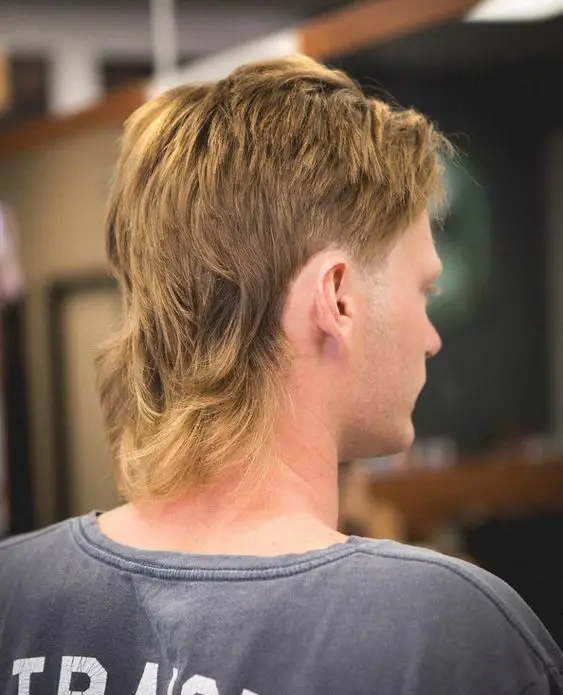 A long mullet haircut for men 18 ideas: A modern twist on a classic hairstyle