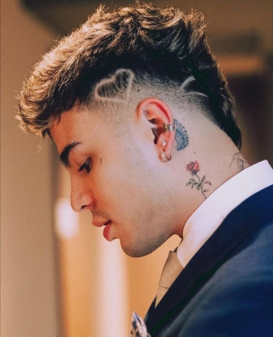 Spectacular men's tattoos behind the ear 16 ideas for a stylish statement