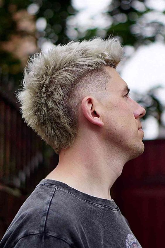 Men's hairstyles with shaved sides: 15 best ideas for 2024