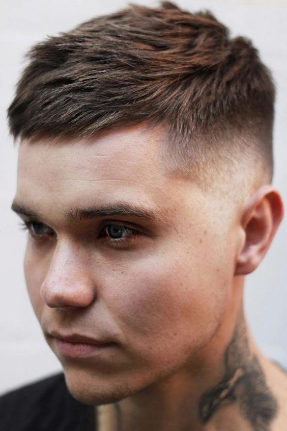 Short haircuts with bangs for men: 18 fashionable ideas in 2024