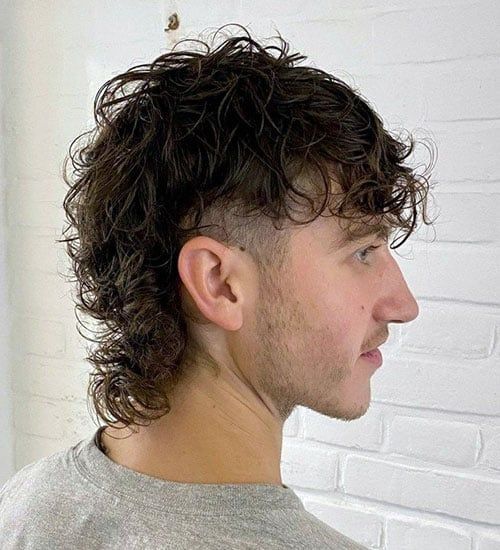 Wolf haircut for short men: 18 fashion ideas for 2024