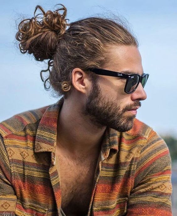 Curly men's hairstyles 2024 21 ideas: Keeping up with the trend