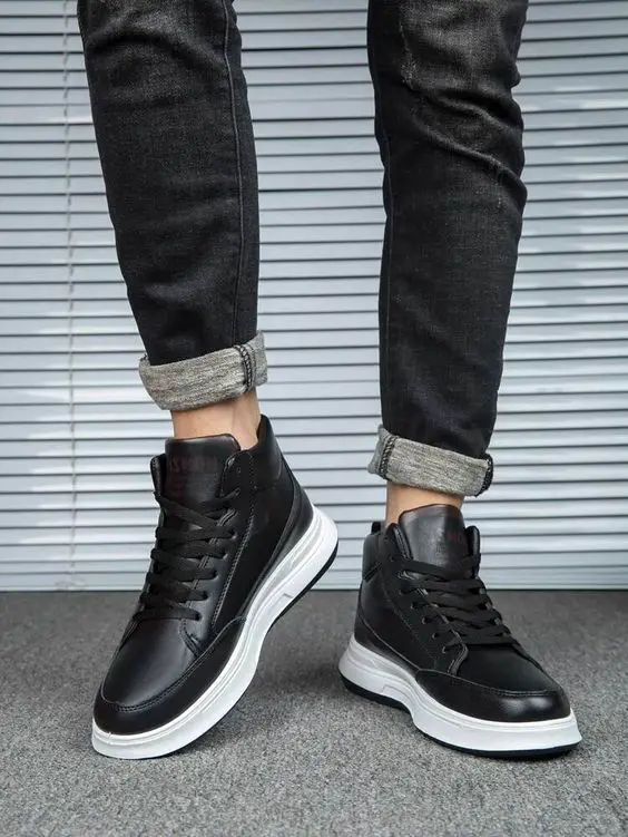 Sneakers 16 outfit ideas for men in 2024