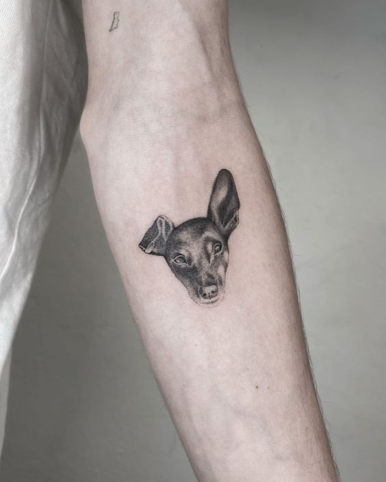 Minimalist tattoos 2024: Bold designs for men 15 ideas