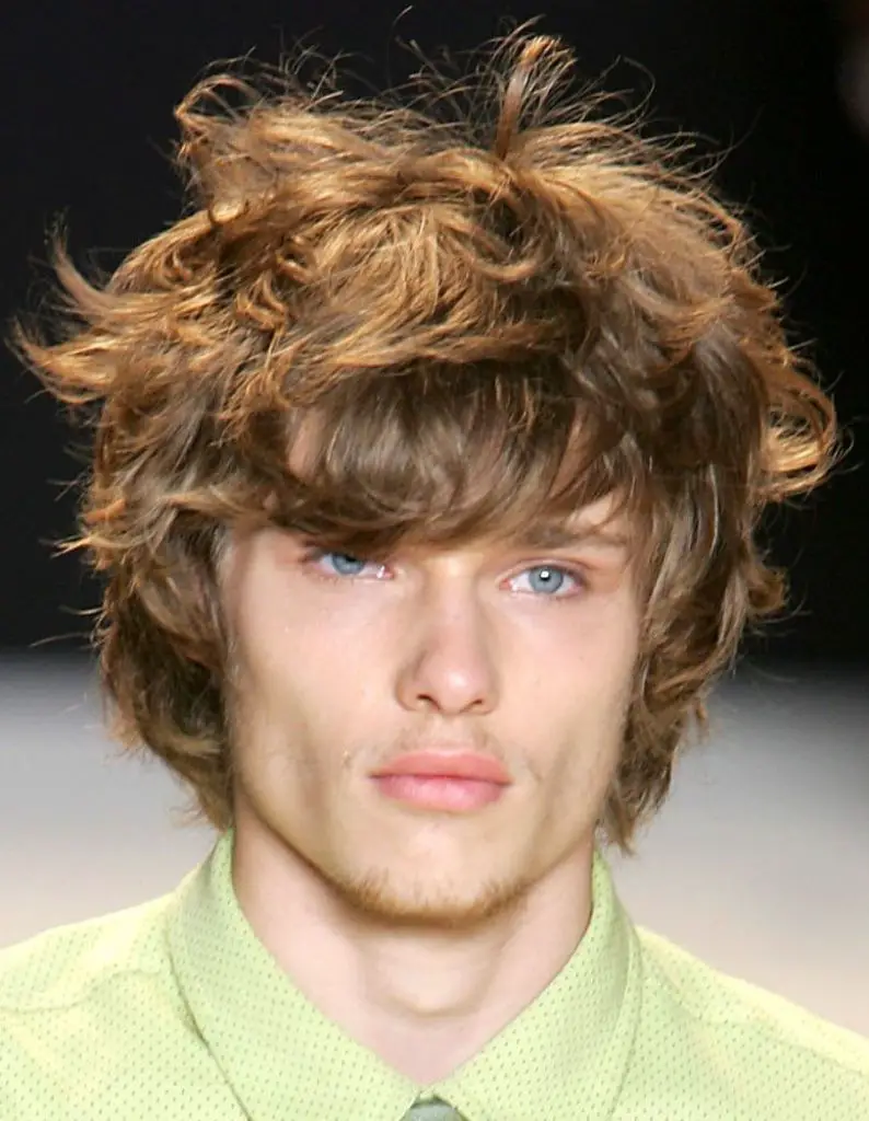 Shaggy Bowl Cuts 15 ideas: The 2024 Men's Hair Trend