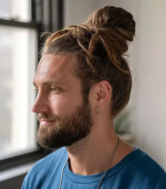 Styles of men's bundles 15 ideas: Curly, sleek and cropped options
