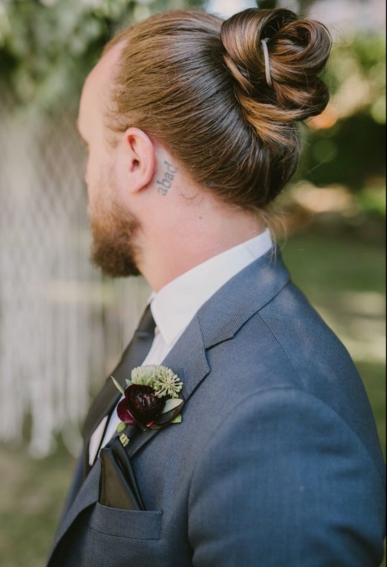 Men's Bundle Styles 16 Ideas: From the Viking Knot to the Curly Bundle