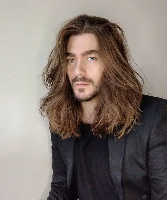 Guide to the best men's long hairstyles for spring 2024 15 ideas