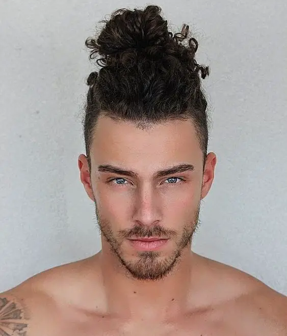 Styles of men's bundles 15 ideas: Curly, sleek and cropped options