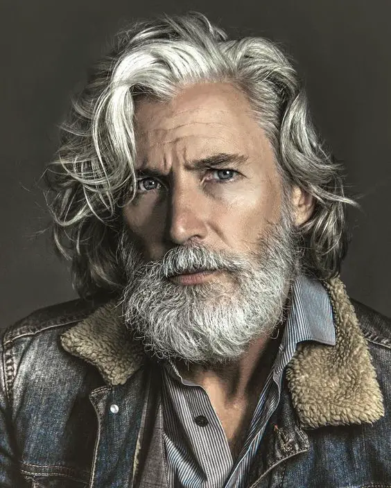 Embodying silver: hairstyles for stylish men over 50 15 ideas