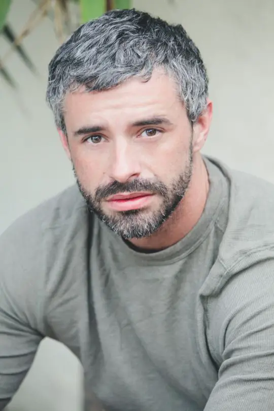 Embrace your gray: stylish hairstyles for silver foxes 15 ideas