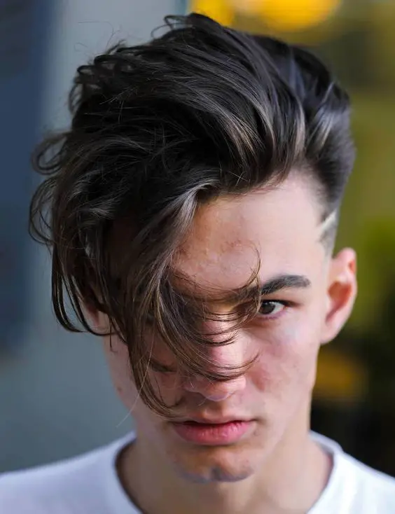 Explore men's haircut trends for medium wavy hair for 2024 16 ideas