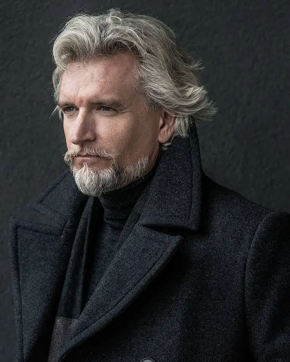 Silver Fox Style: Embrace gray with confidence 15 ideas