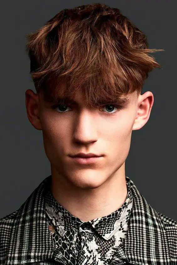 Stylish haircuts for oval face 16 ideas: Find your best look