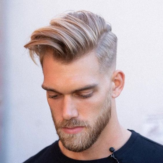Stylish men's hairstyles for medium blondes 2024 15 ideas