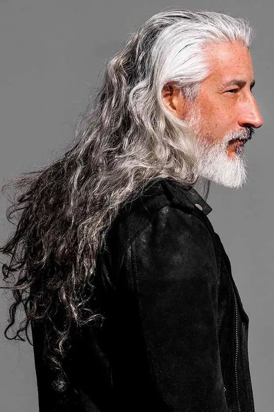 Embodying silver: hairstyles for stylish men over 50 15 ideas