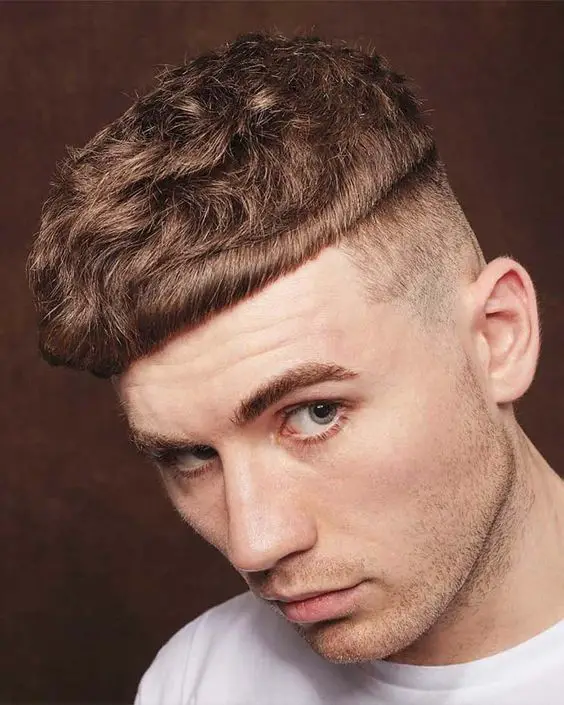 Trendy short haircuts 2024 for men with style and zest 15 ideas
