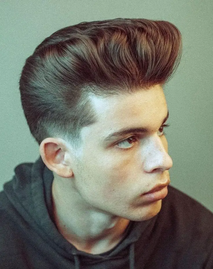 Pompadour Perfection: Classic and Modern Men's Styles 16 ideas