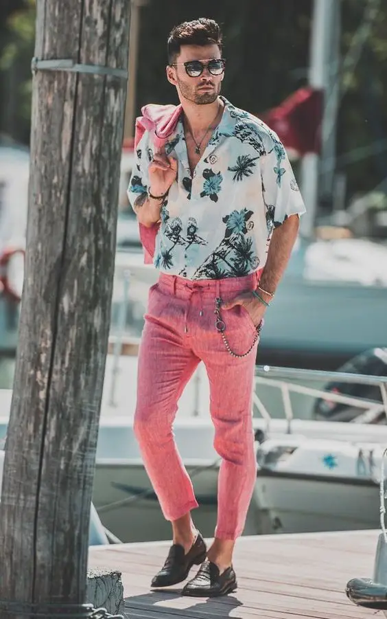 The latest men's summer looks: From beach to street chic 23 ideas