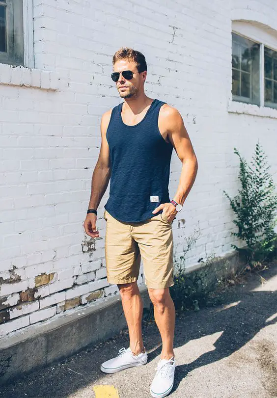 The latest men's summer looks: From beach to street chic 23 ideas