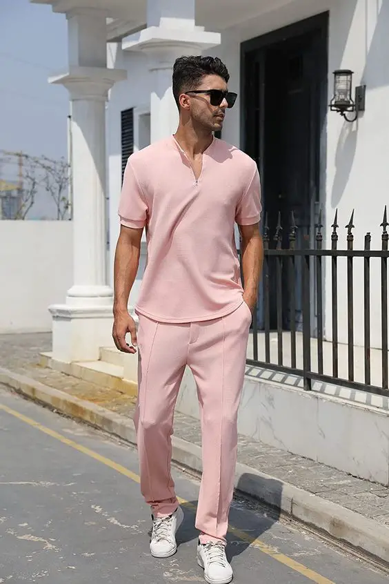 The latest men's summer looks: From beach to street chic 23 ideas