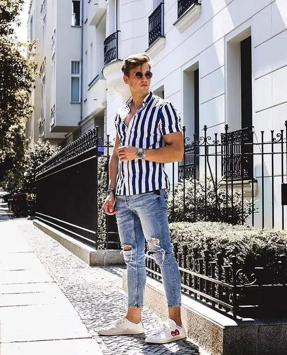 The latest men's summer looks: From beach to street chic 23 ideas