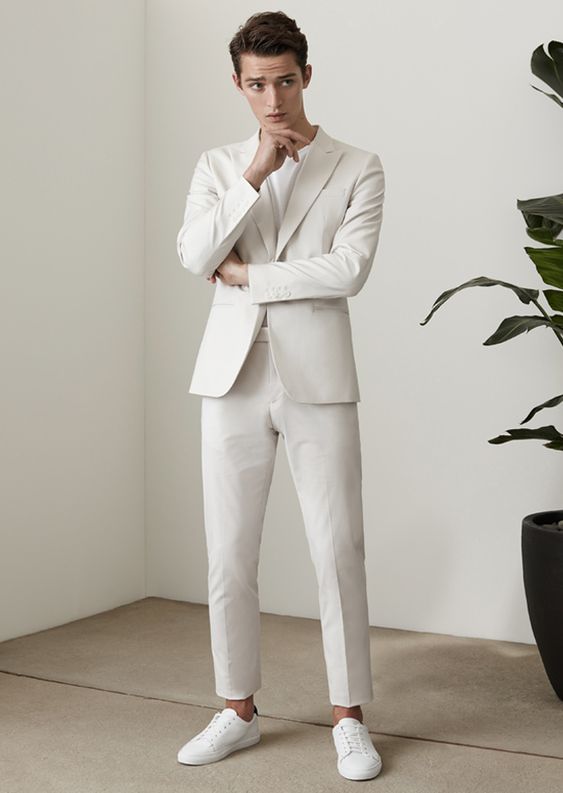 Inspiration for the modern man in an all-white outfit 23 ideas