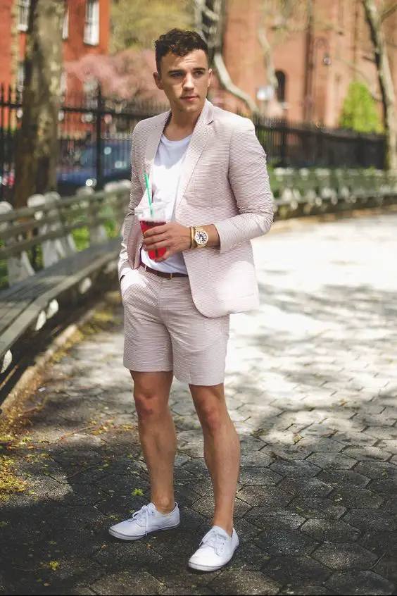 Summer cocktail outfits 23 ideas: Elegant masculine style for parties