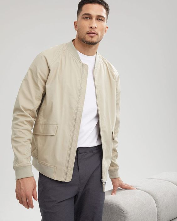 Trendy men's bomber jackets 23 ideas: From vintage to modern outfits