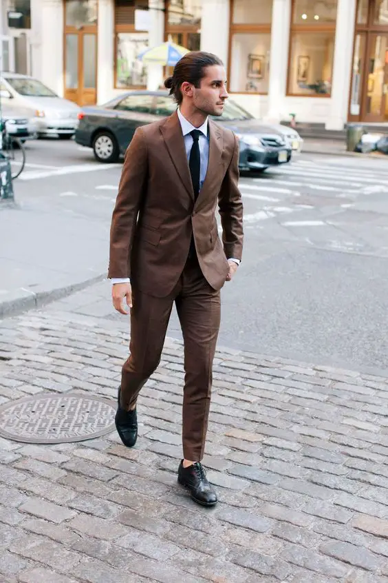 Explore 23 Elegant Brown Suit Ideas for Men: From Wedding to Casual Styles